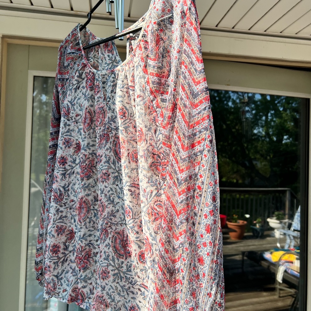 Beautiful light top - Picture 6 of 9